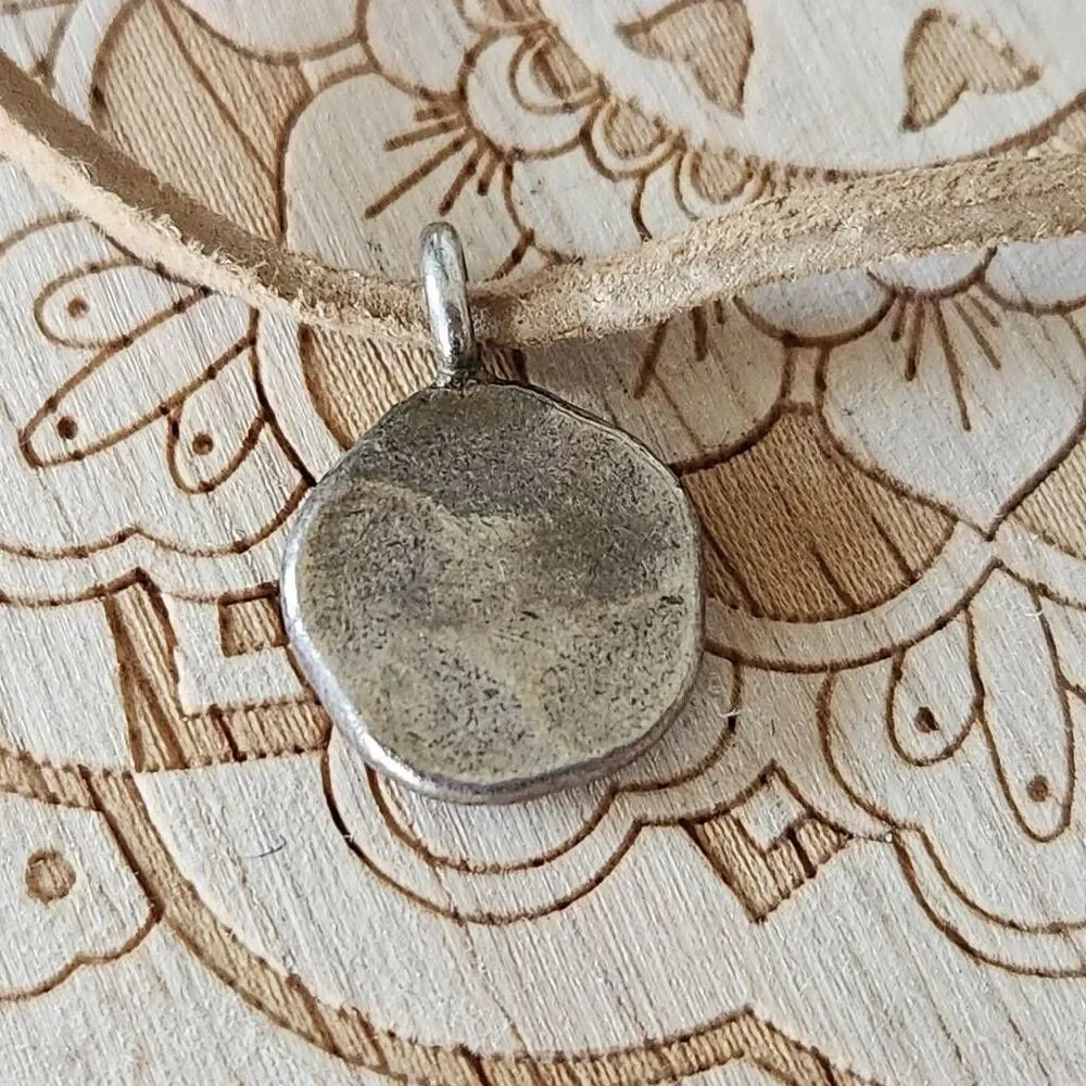 Beach house girls soft rope necklace bronze silver flower pendant high neck cost
